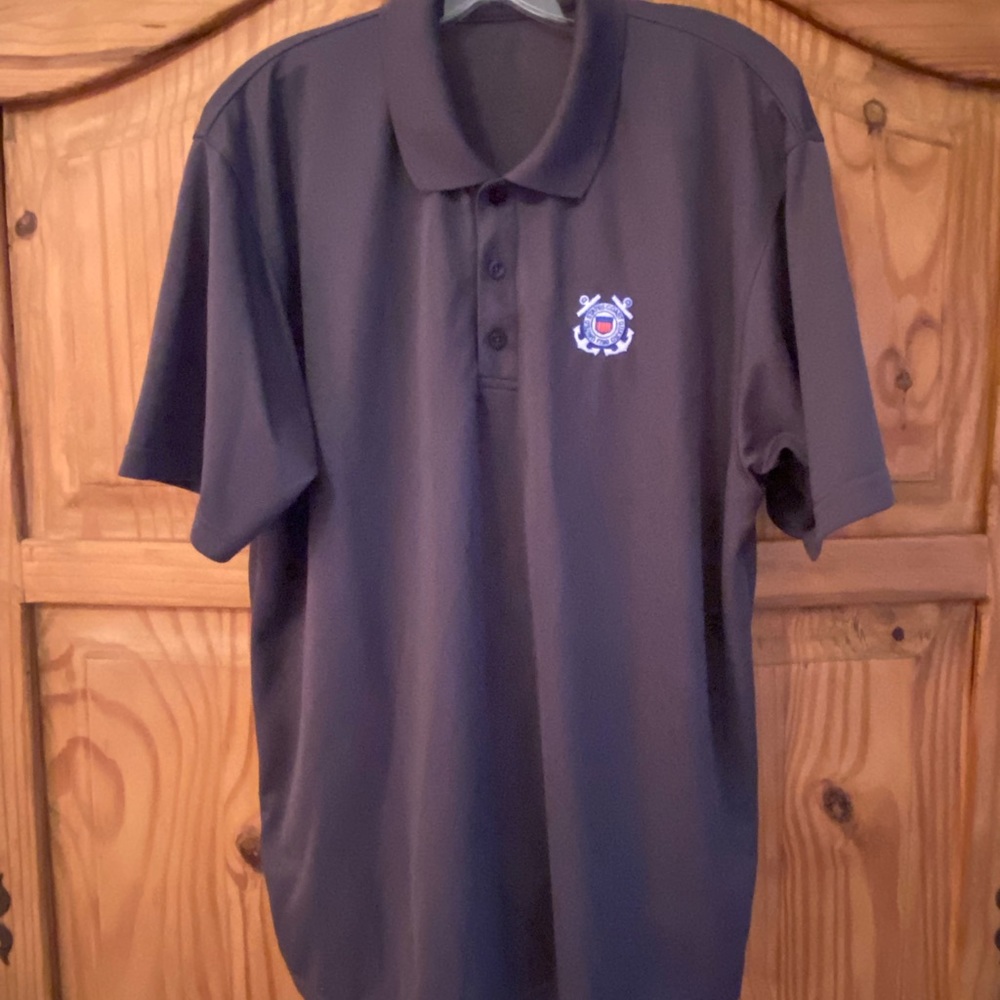 NEW men’s coast guard short sleeve shirt XL